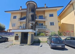 Trilocale in vendita Via Isernia, Pavona di Albano Laziale.