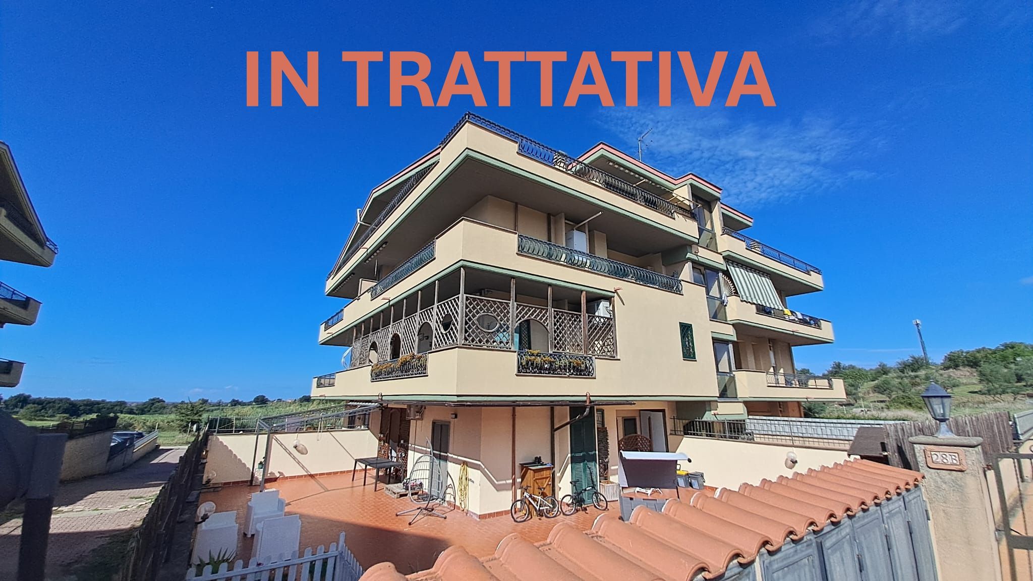 Trilocale in vendita in Via delle Rose, 28 Pavona di Castel Gandolfo.