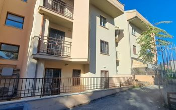 Appartamento in vendita Piazza Leonardo da Vinci Castel Gandolfo- Pavona