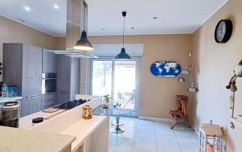 Appartamento in vendita in zona Villa Claudia, Via Adda, 36 Anzio.