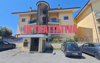 Trilocale in vendita Via Isernia, Pavona di Albano Laziale.